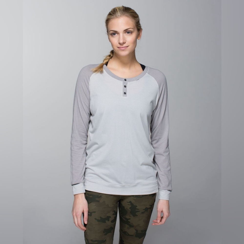 Lululemon Runamuck Long Sleeve Heathered Grey Size 6